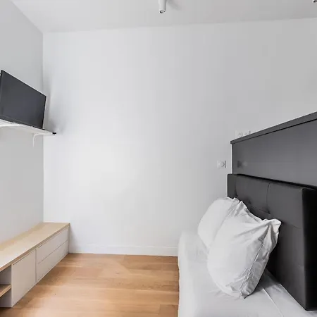 2pers#les Halles#etienne Marcel#ac * פריז