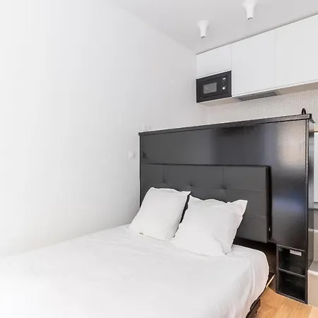 2pers#les Halles#etienne Marcel#ac * Париж