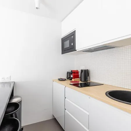 2pers#les Halles#etienne Marcel#ac *